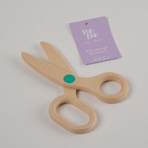 Eco-Playdough Scissors
